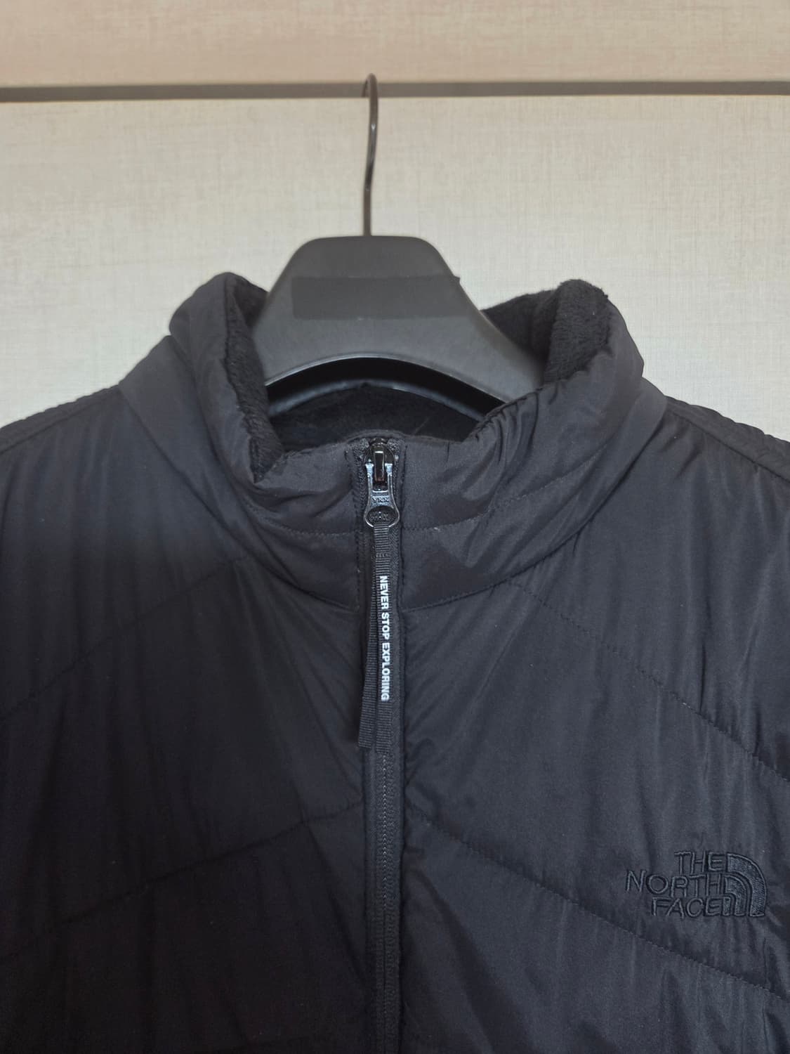 노스페이스 경량 패딩자켓105 상품이미지2