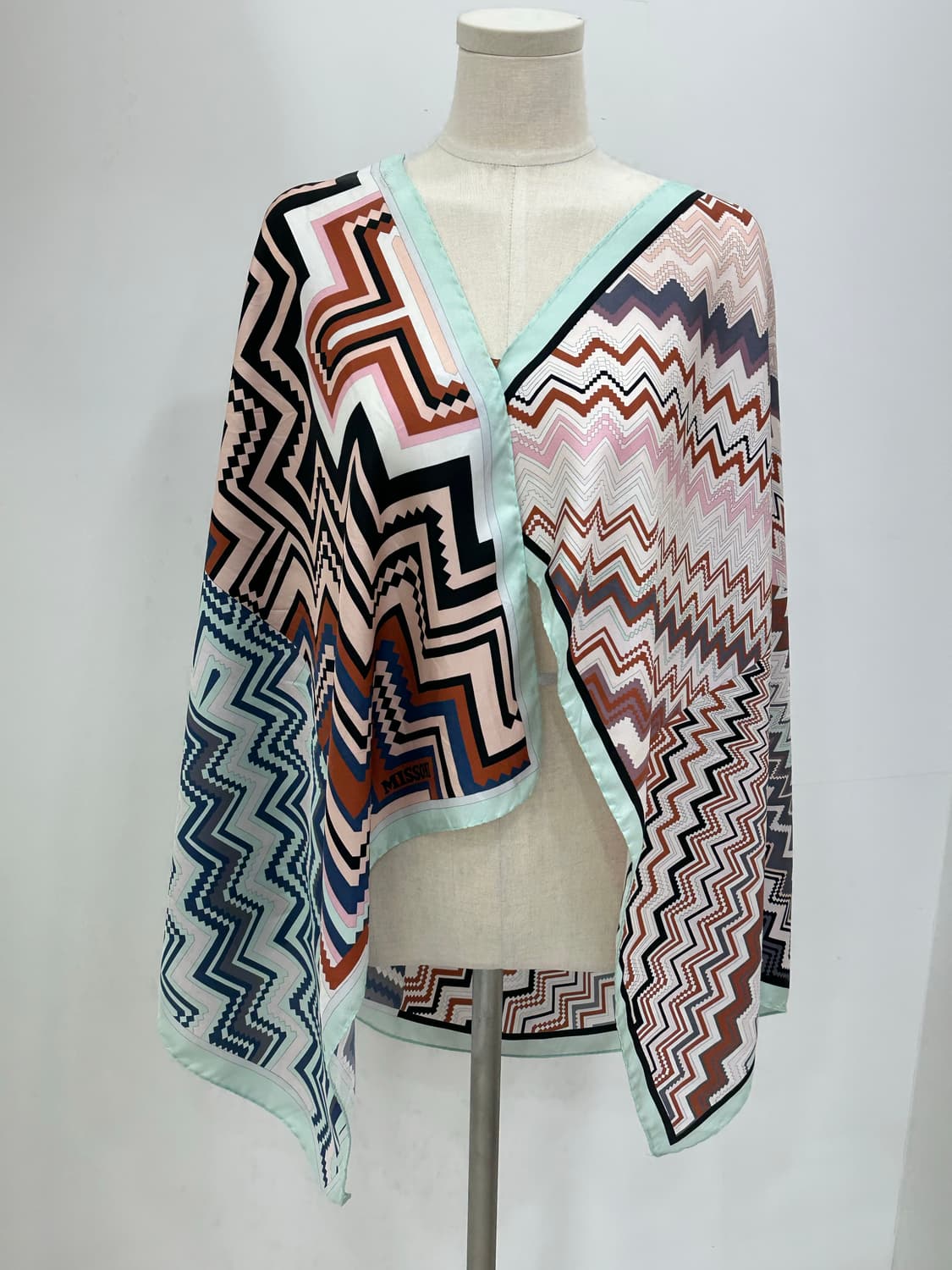 미소니 실크 머플러 상품이미지8