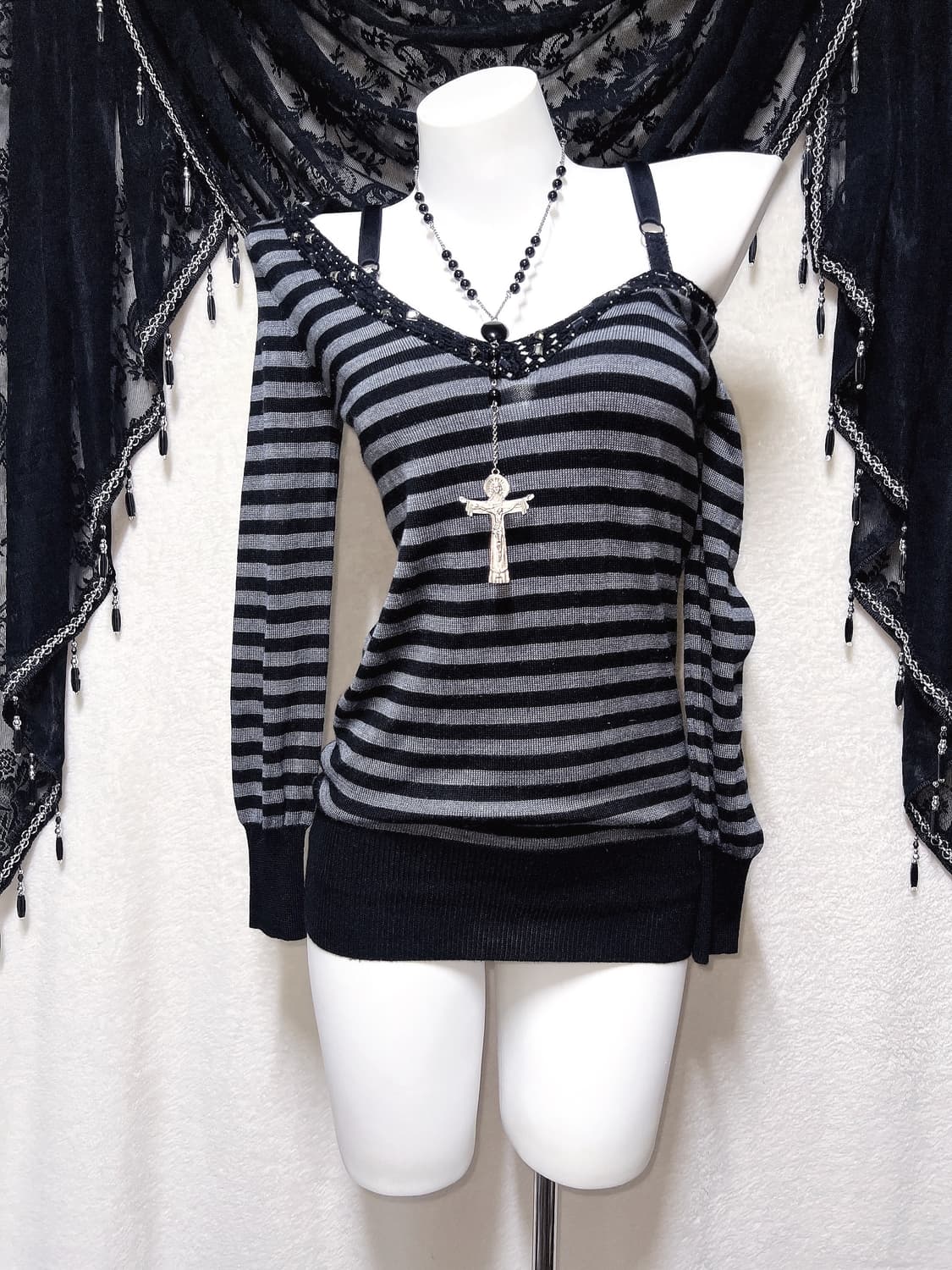 오네갸루 고스펑크 브이넥 스트라이프 비즈 니트 오프숄더 미니원피스 섹시 상품이미지8