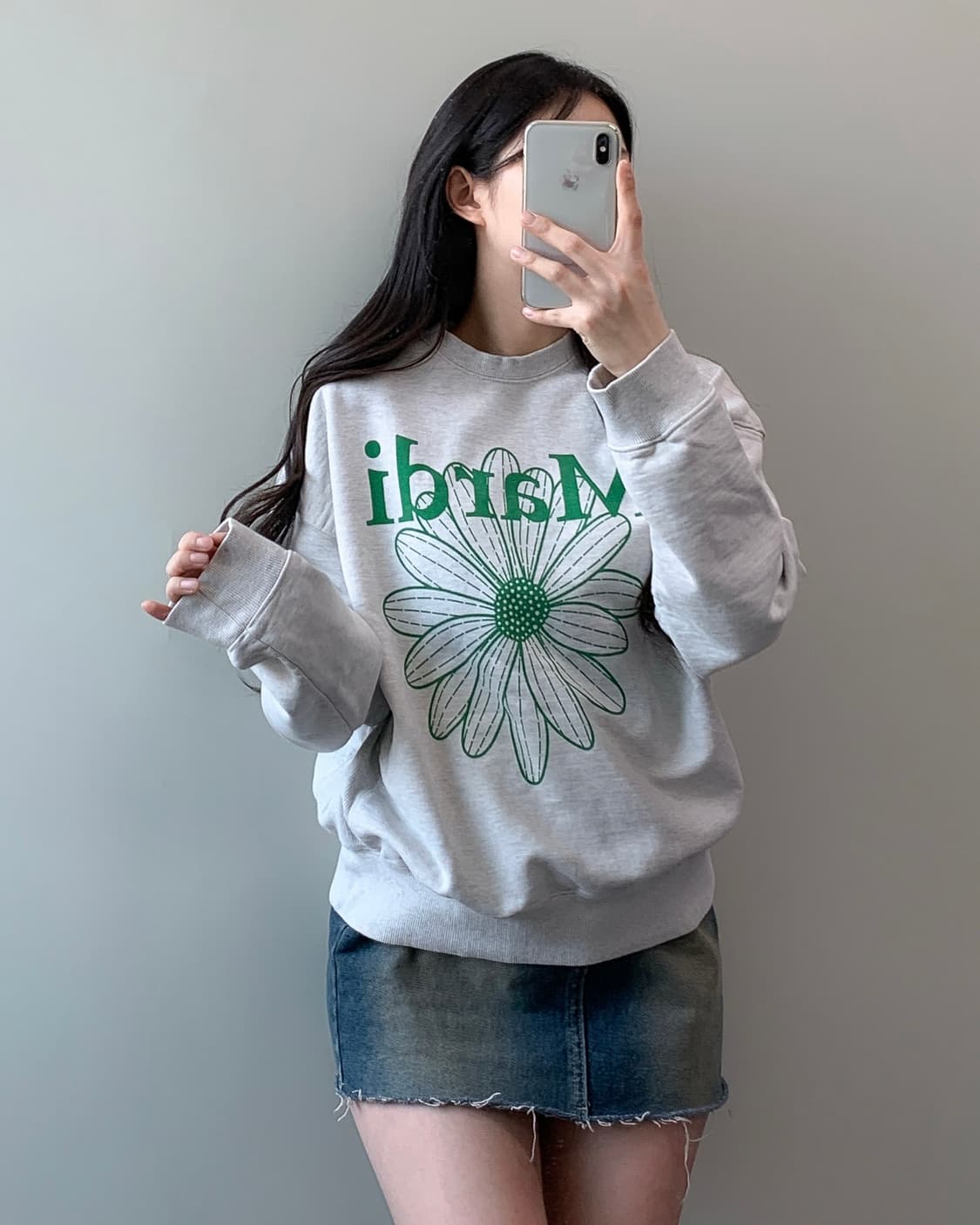 마르디 메크르디 맨투맨 상품이미지1