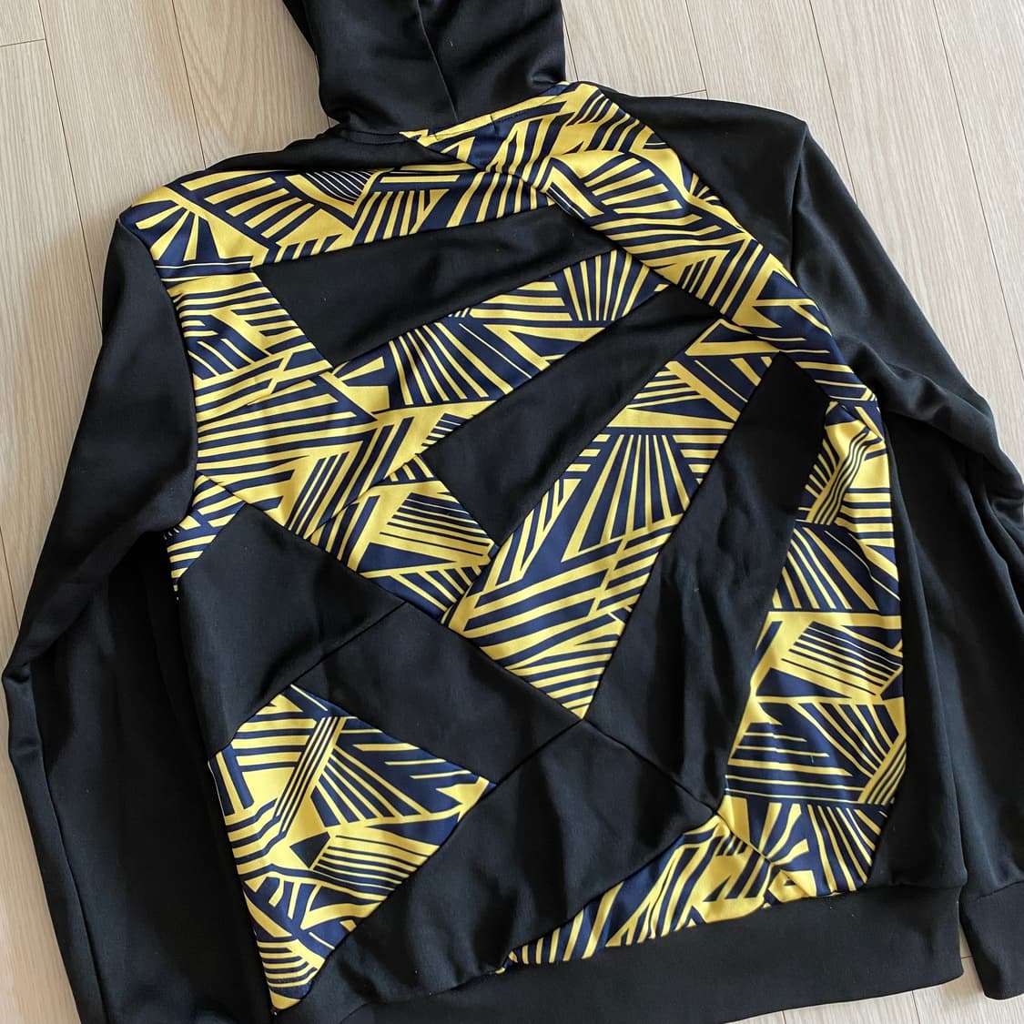 [L] 꼼데가르송 옴므 플러스 패널 집업 후드 상품이미지3