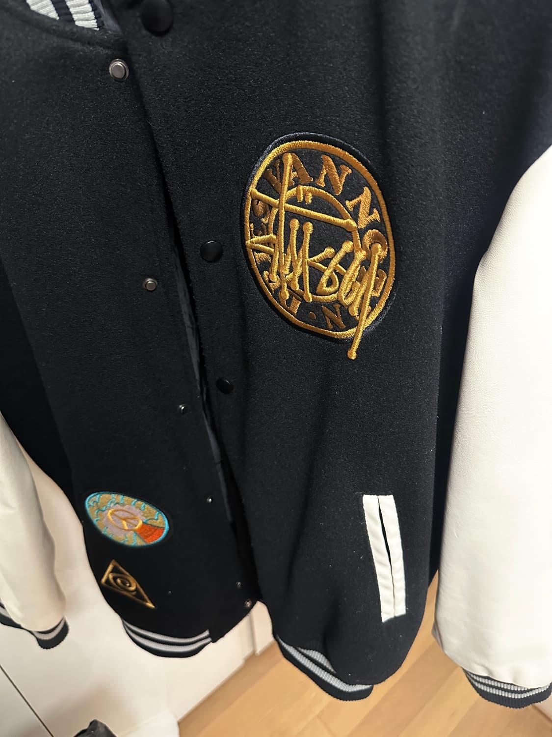 [L] 스투시x드리스반노튼 바시티 자켓 상품이미지2