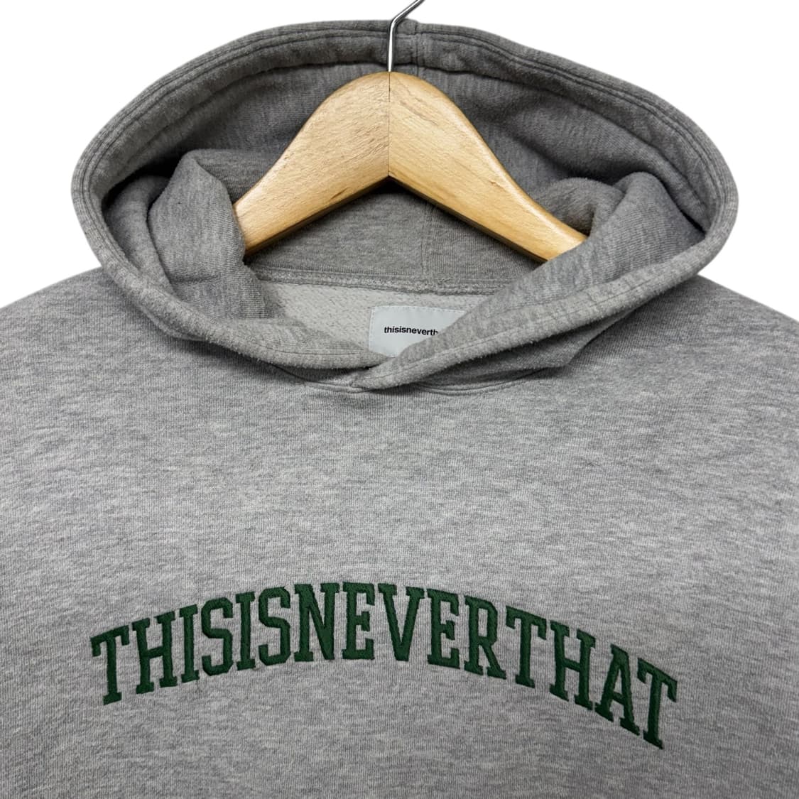 디스이즈네버댓 자수로고 후드티 상품이미지2