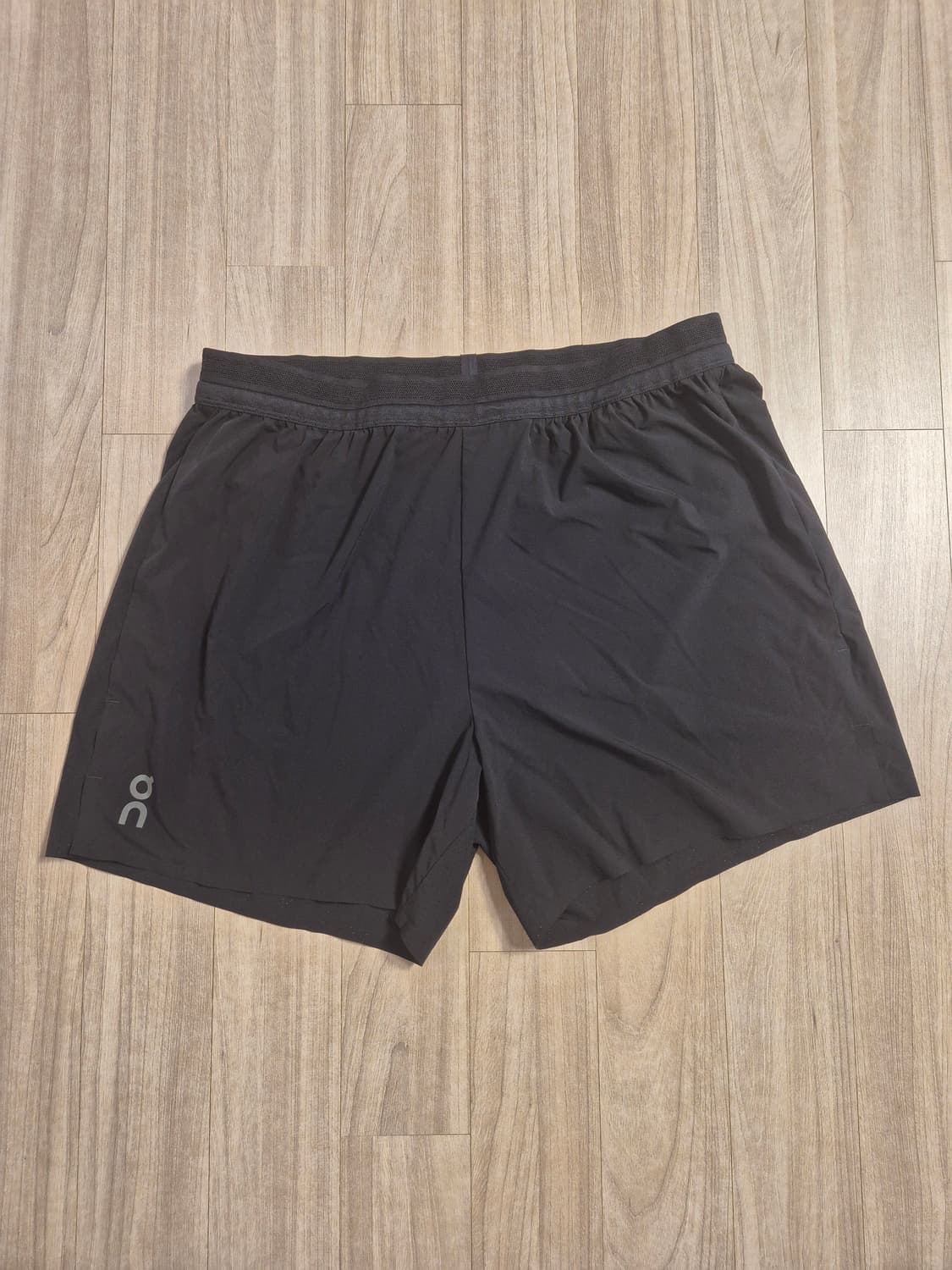 온러닝 5인치 퍼포먼스 쇼츠 상품이미지1