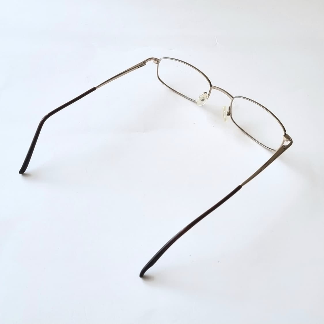 데드스탁 긱시크 슬림 메탈 타원형 실버 안경테 701 상품이미지5