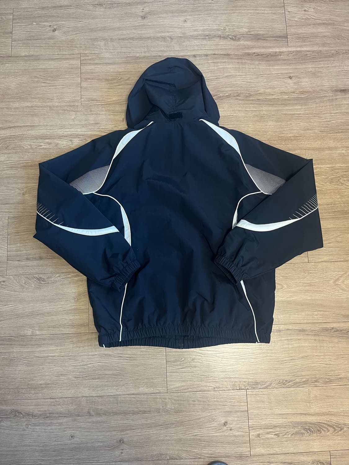 슈프림x엄브로 트랙 자켓 상품이미지2