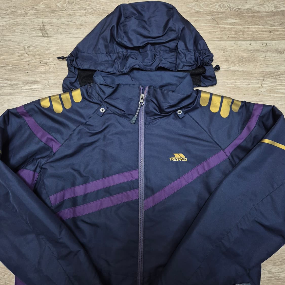 트레스패스 로고 트레스텍스 후드 바람막이 자켓 상품이미지2