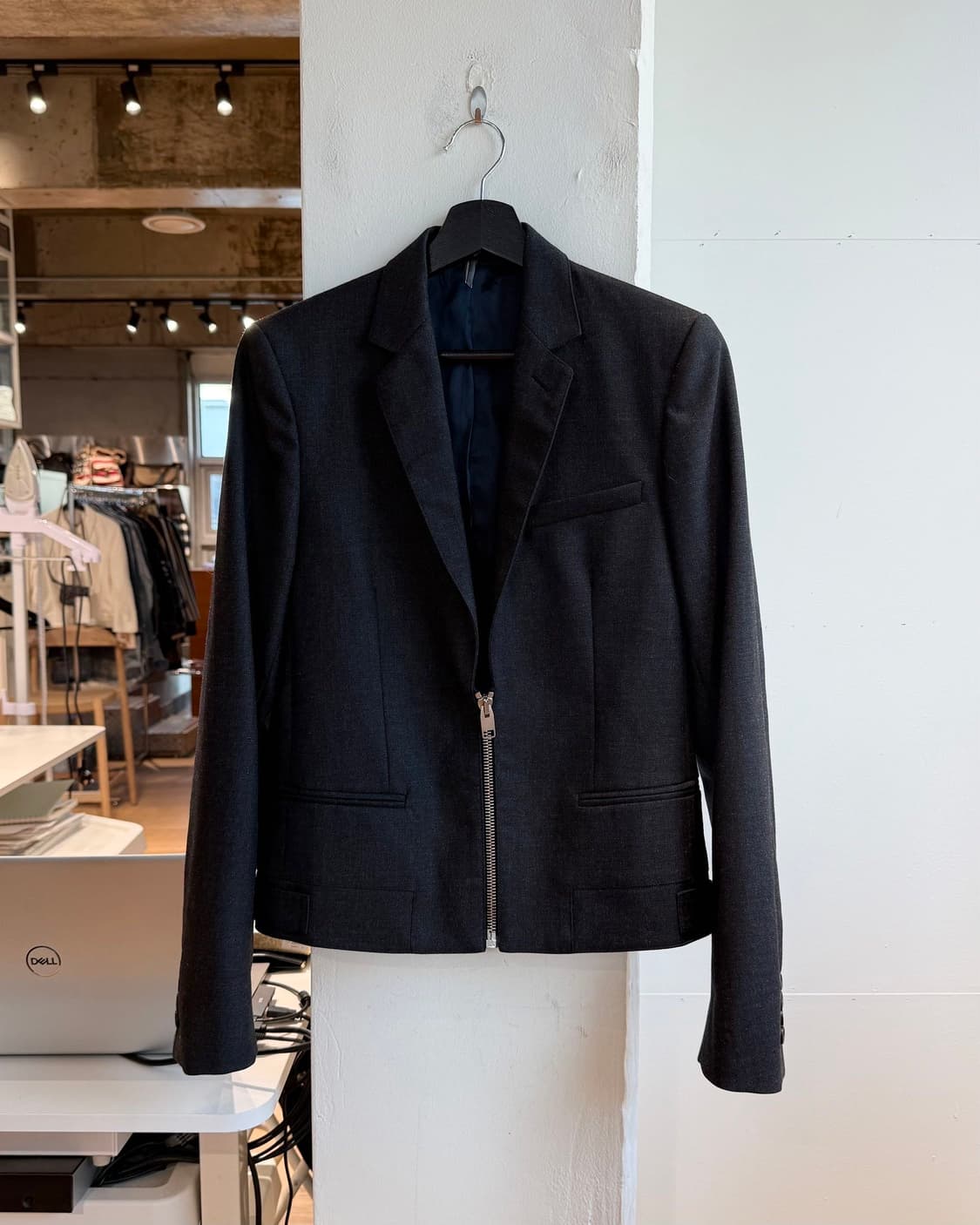 디올 옴므 차콜 지퍼 블레이저 자켓 상품이미지2