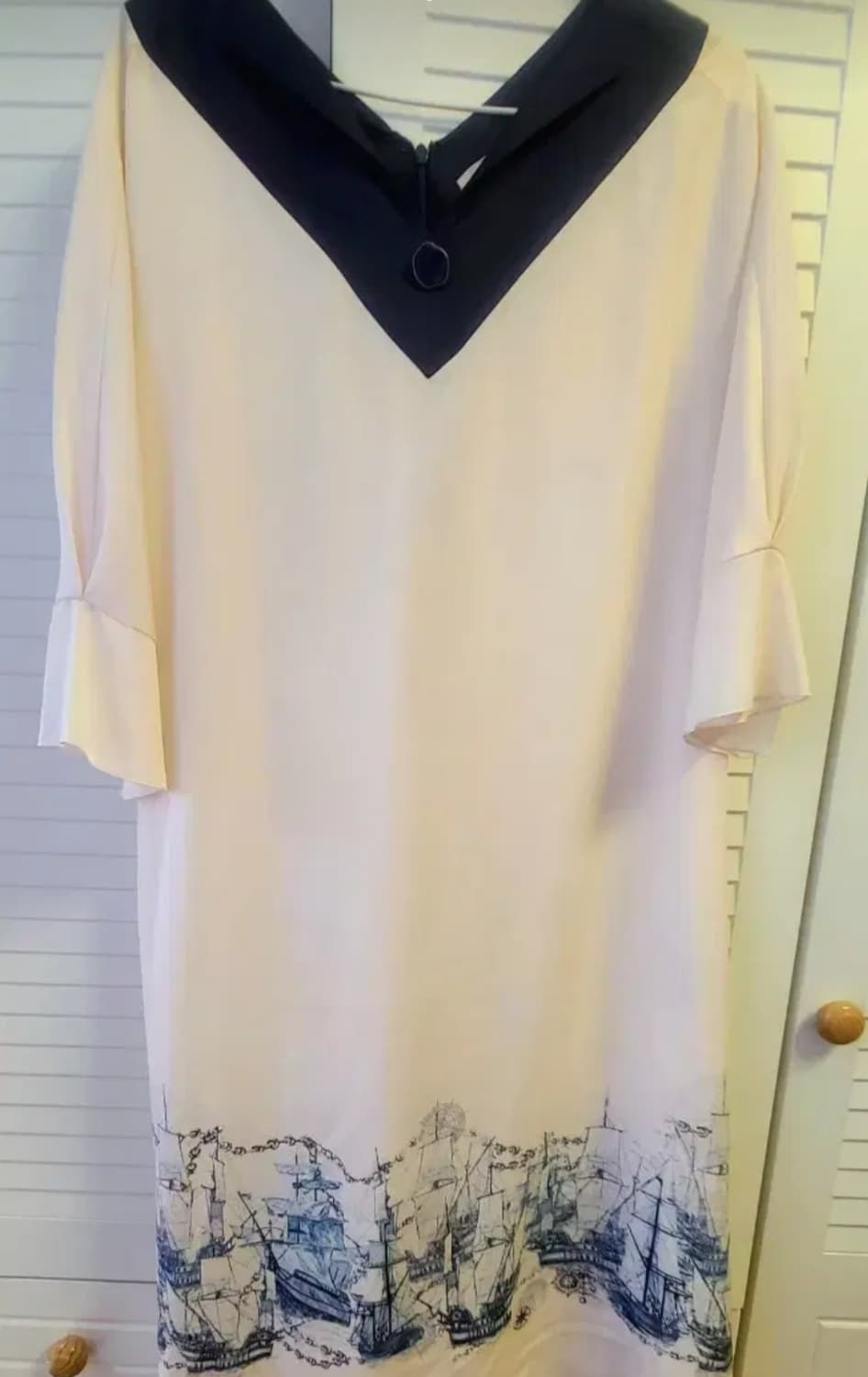 VIKI 네이비&크림 배색 롱 플레어 원피스 (배 프린팅 포인트) 상품이미지3