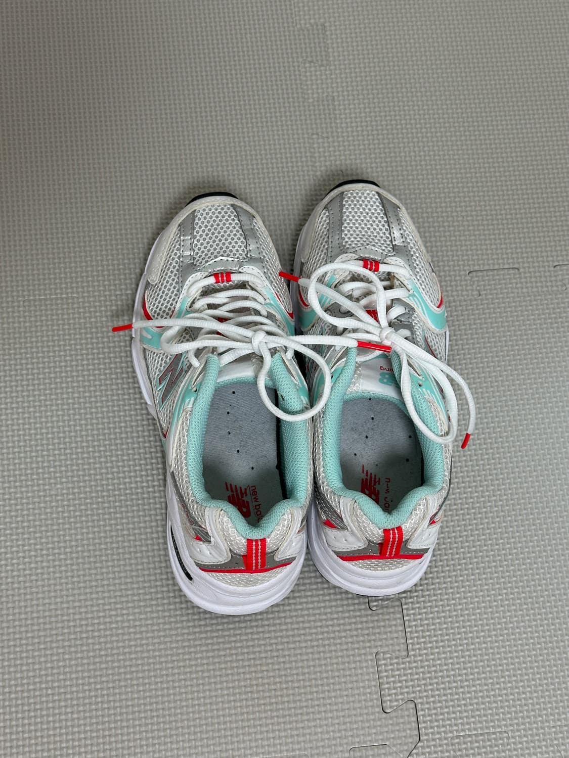 (230mm) 뉴발란스 530 화이트 더콰이즈 turquoise 상품이미지2