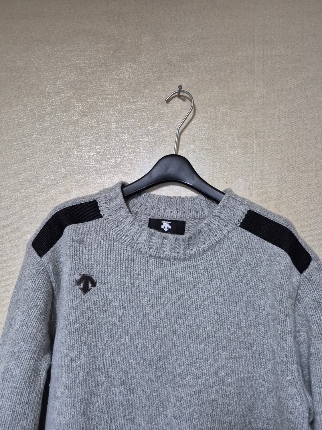 데상트 듀얼리스 헤비 스웨터 상품이미지2