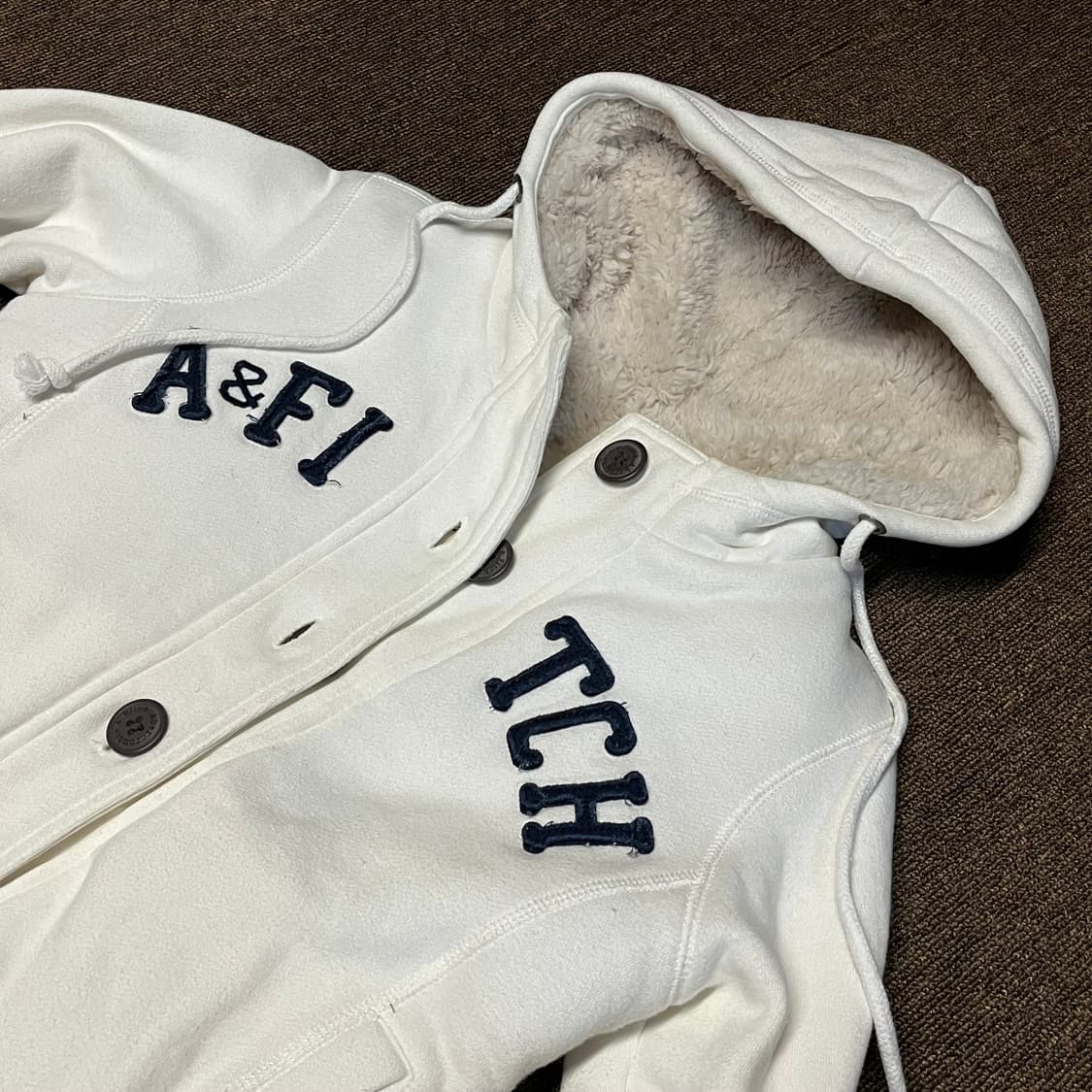 아베크롬비 y2k 화이트 양털 후드집업 S 상품이미지2