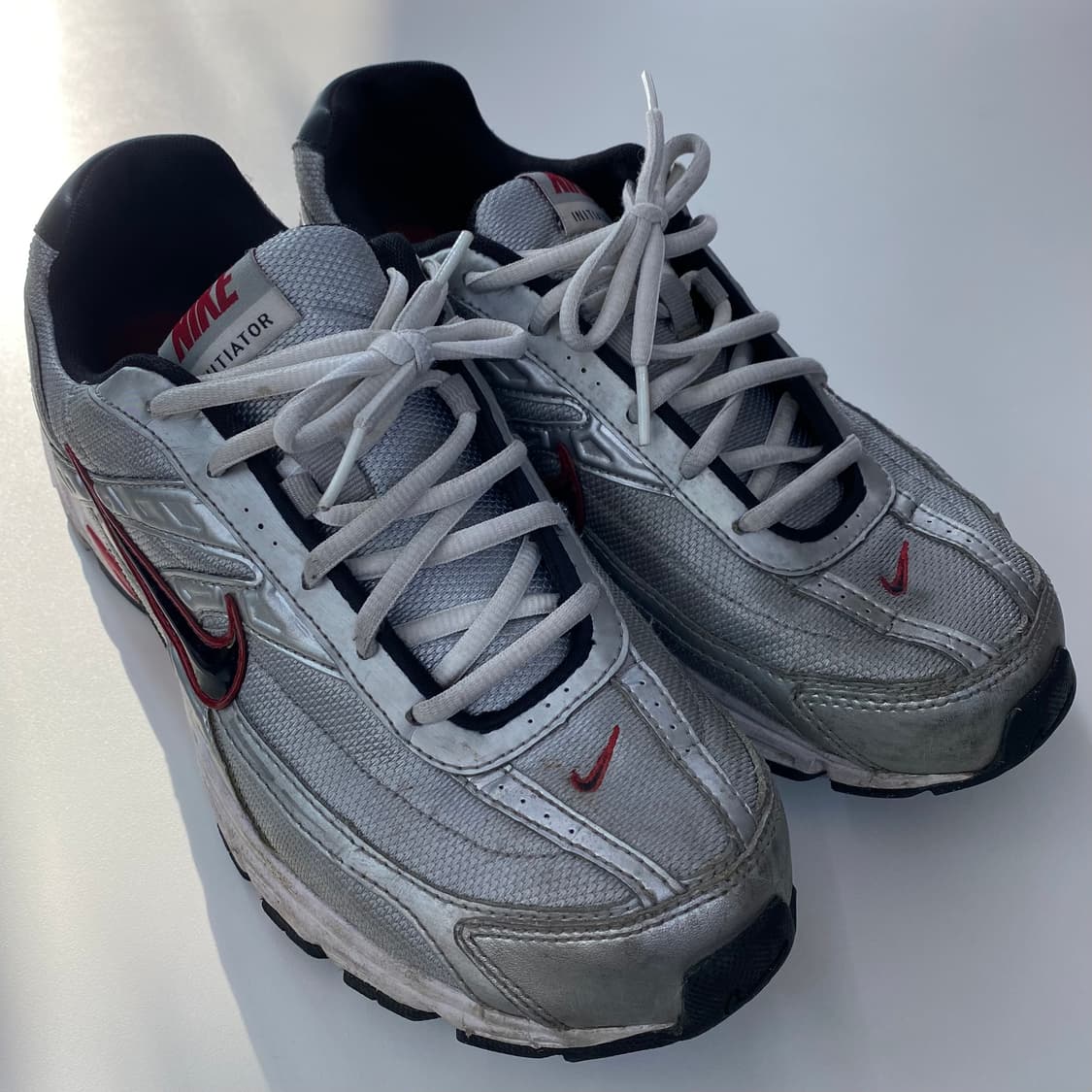 나이키 이니시에이터 상품이미지2