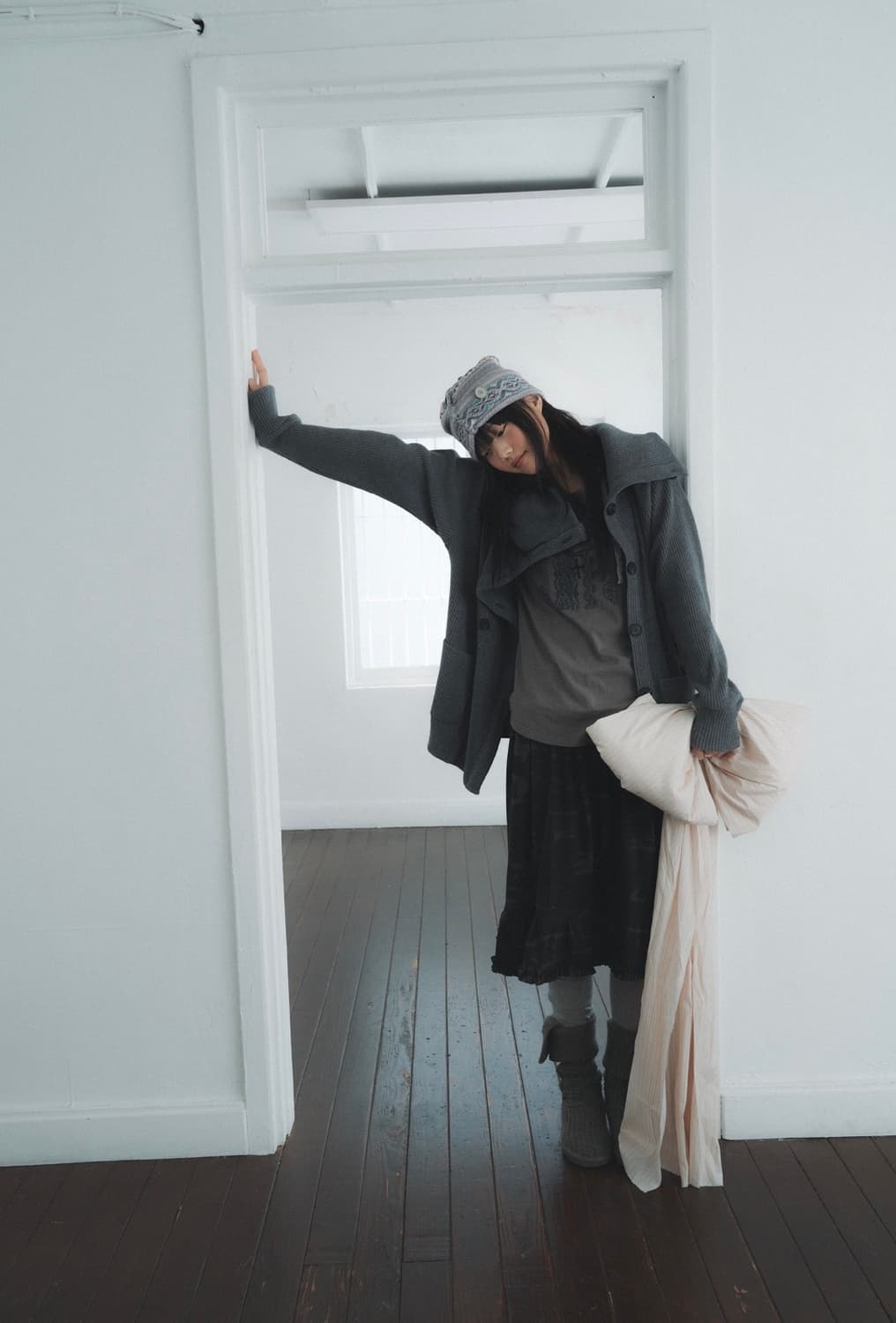 인앤양하모니 더블 버튼 가디건 grey 상품이미지3