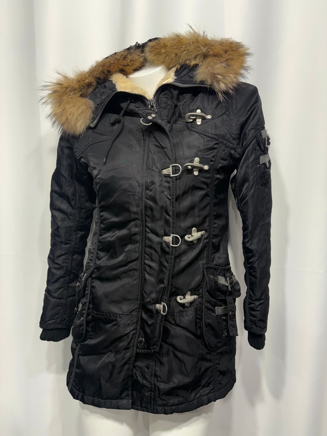 🎸AVIREX 블랙 퍼 봄버 자켓🎸 상품이미지4