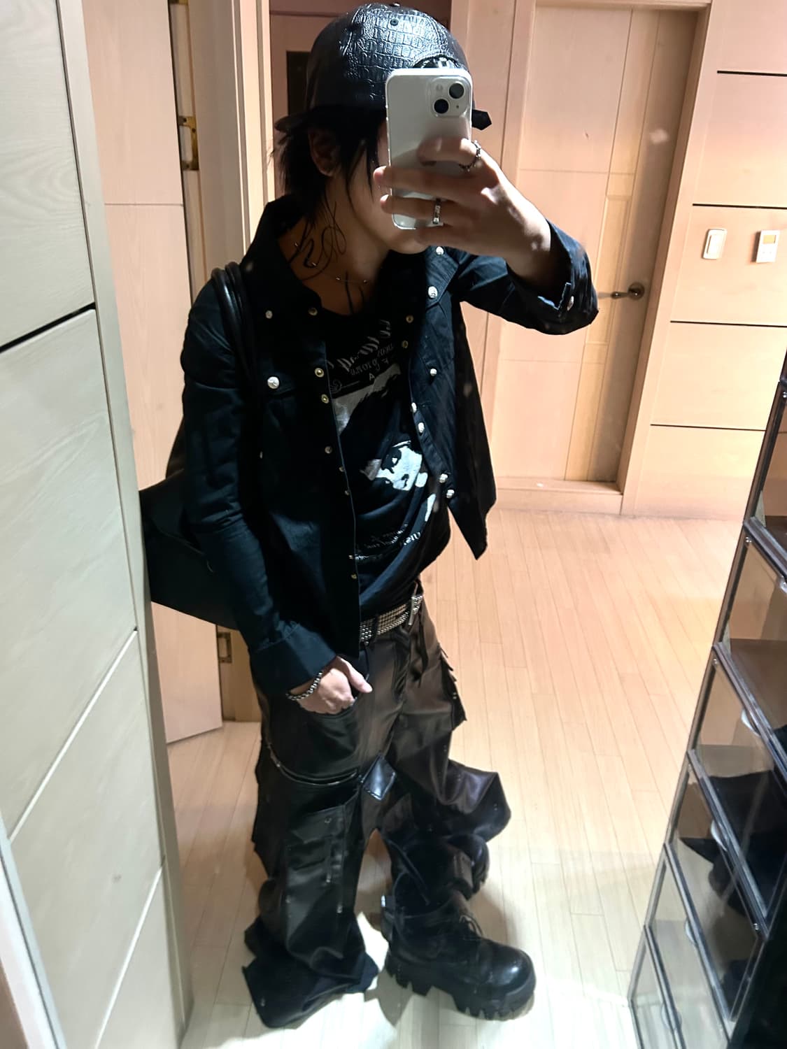 Black Slim Stud Button Shirts  상품이미지4