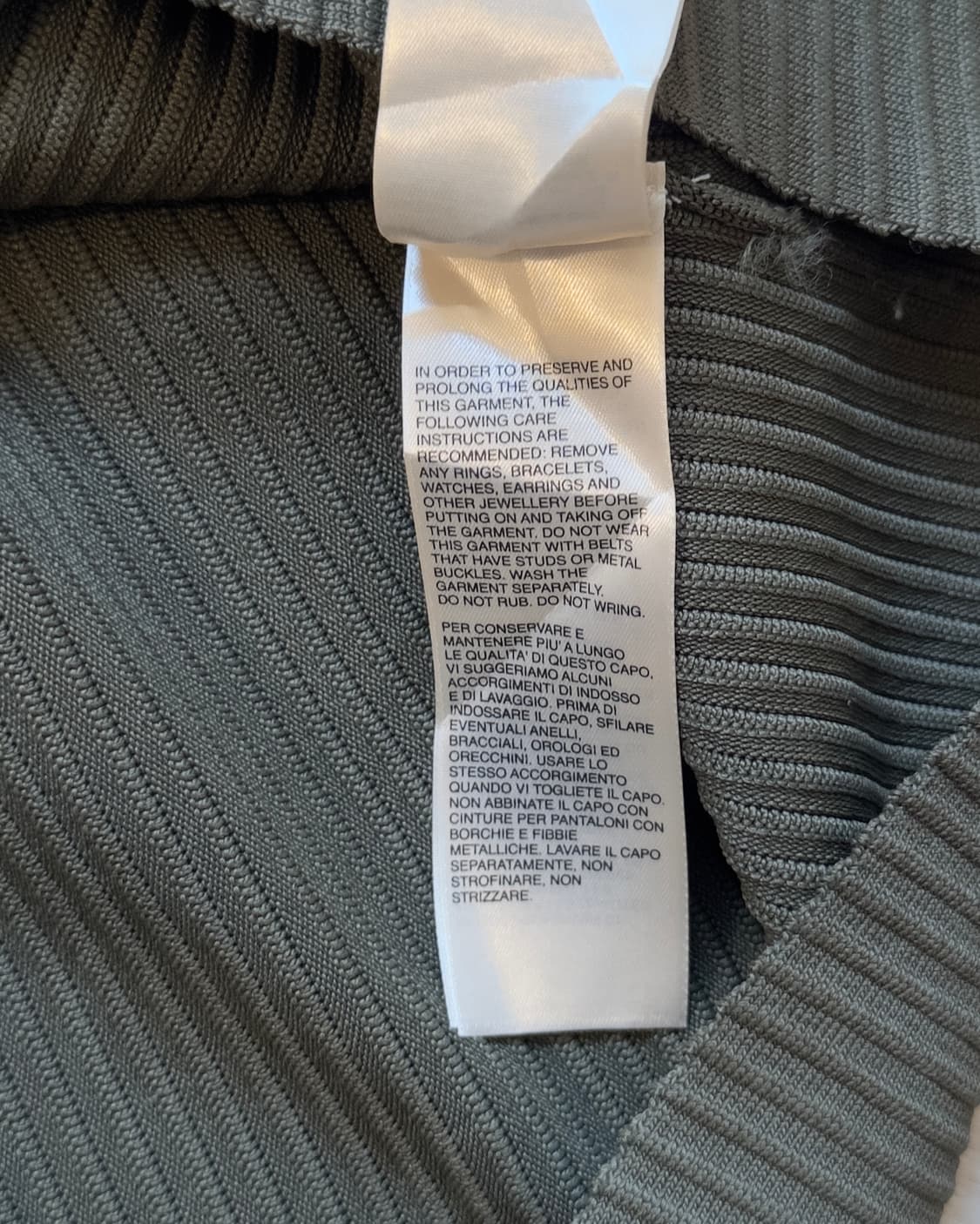 [DIESEL] Logo Tag Knit Onepiece 상품이미지9