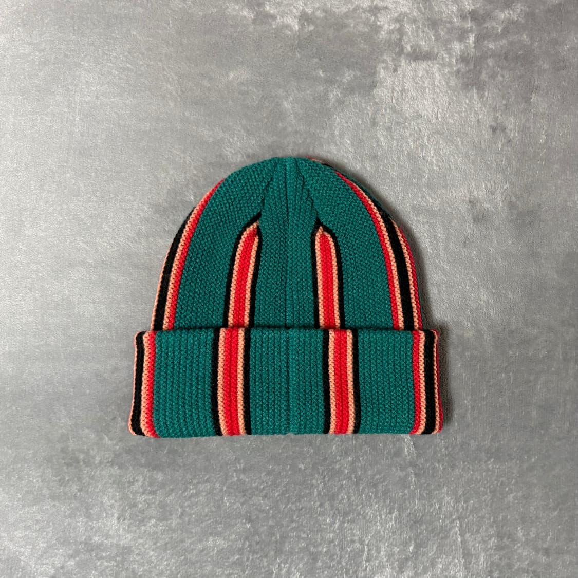 스투시 버티칼 스트라이프 비니 상품이미지2