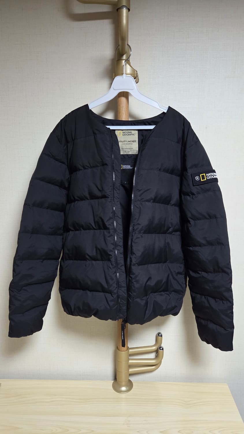 내셔널지오그래픽 검정 경량 패딩 상품이미지1