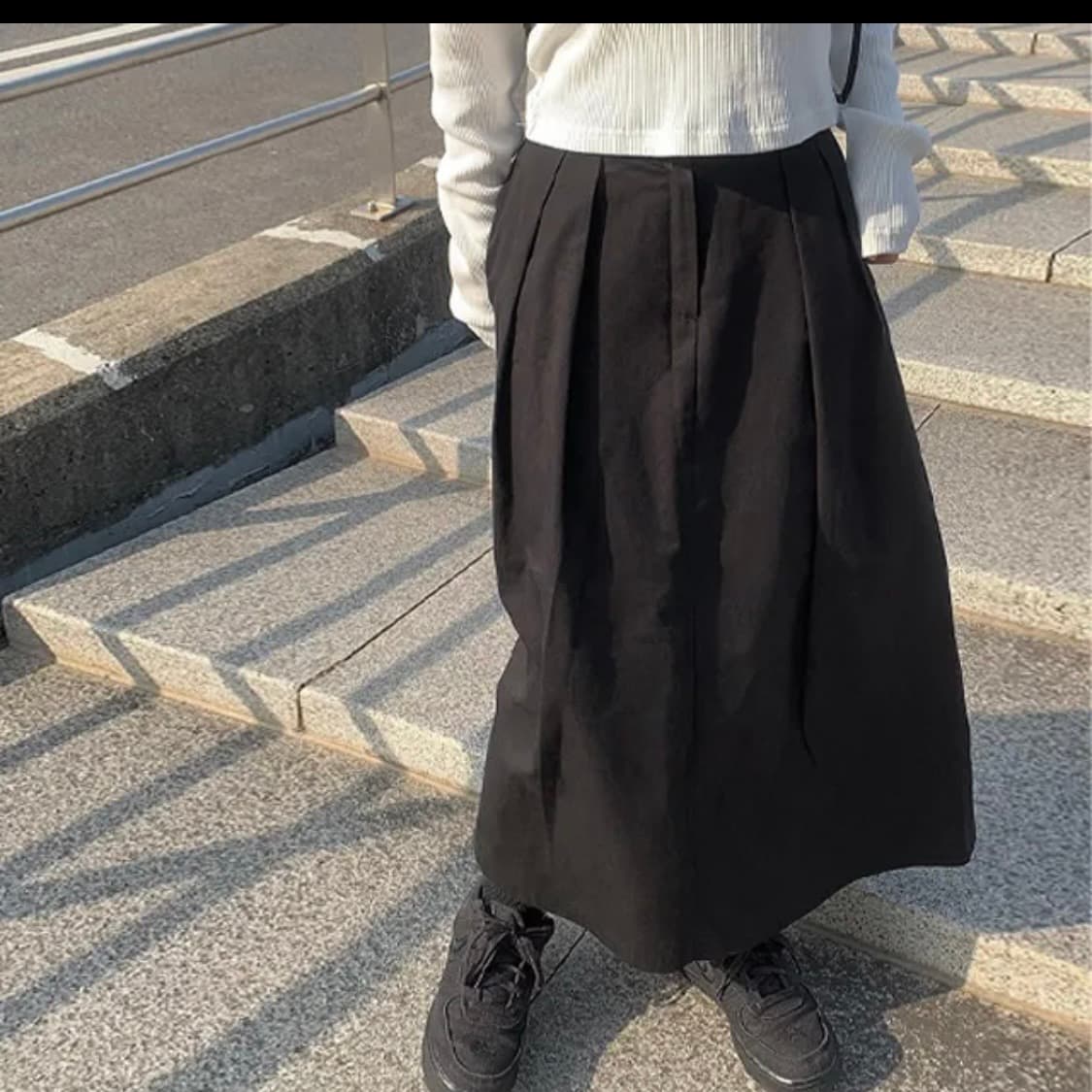 블랙 플레어 롱 스커트 상품이미지3