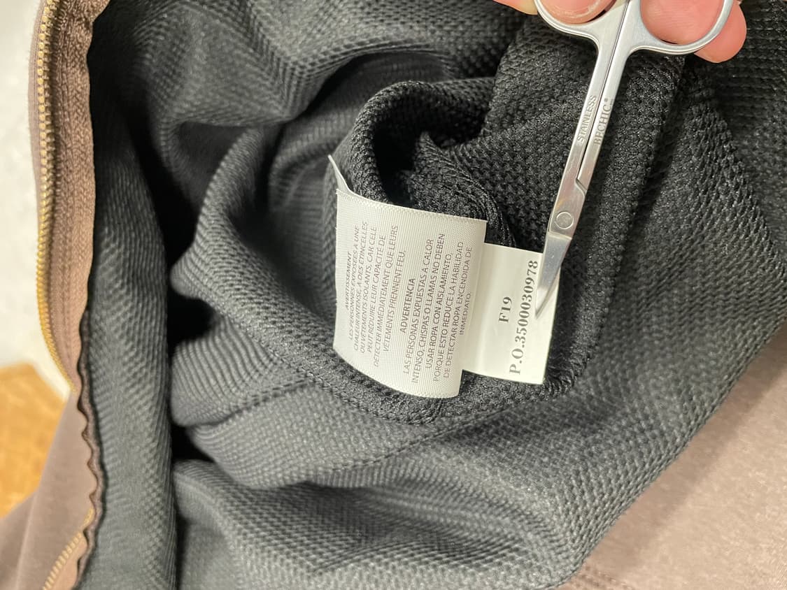 칼하트 레인디펜더 후드집업 상품이미지8