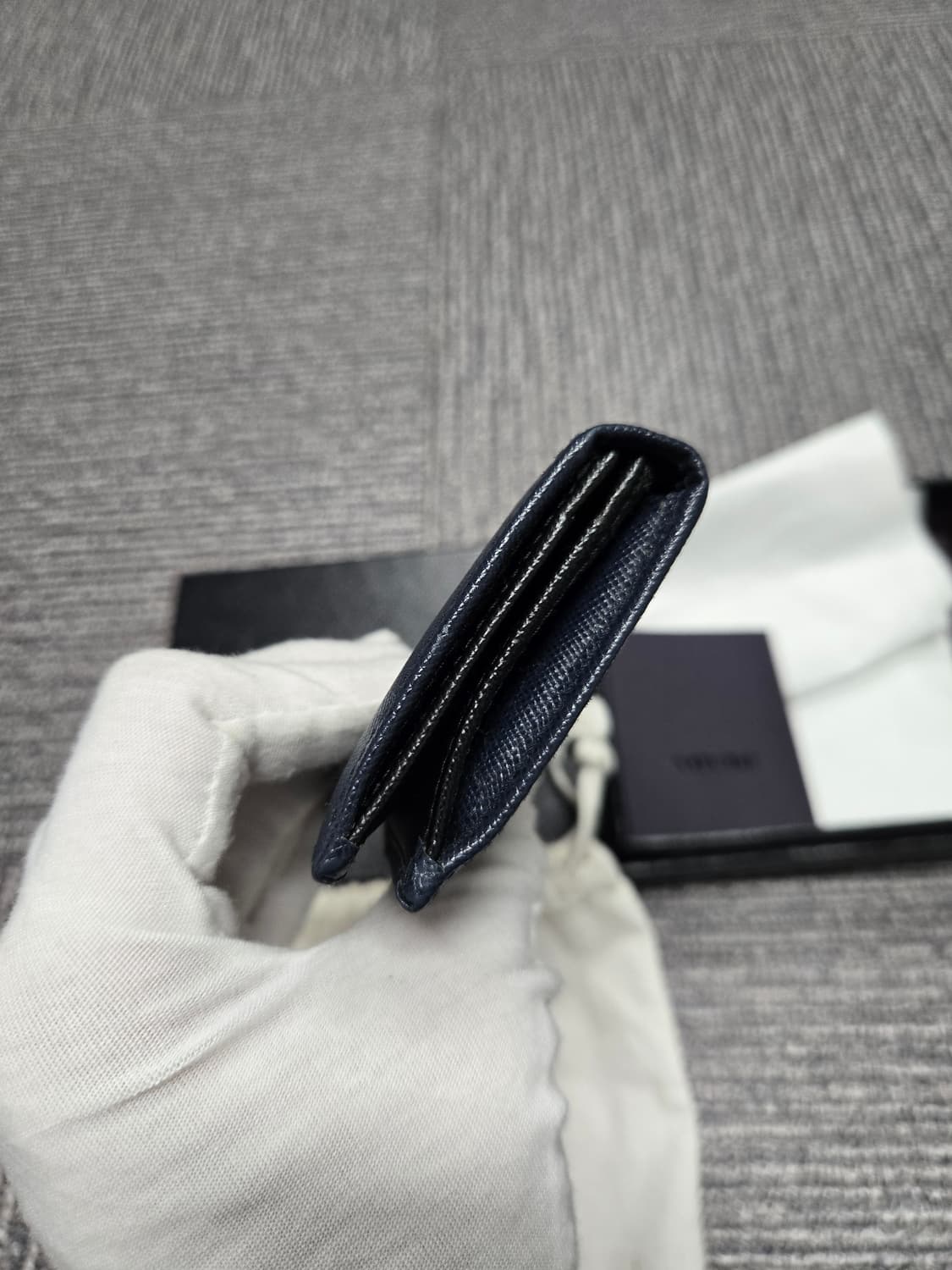 [특가][정품]프라다 로고 오거나이저 상품이미지4