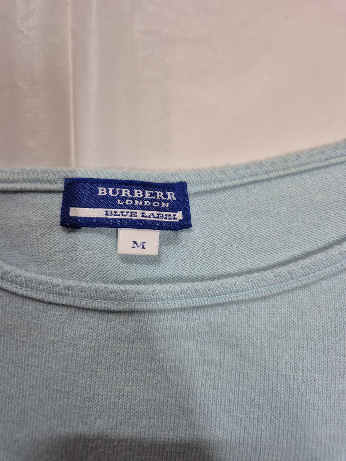 버버리 여성 니트 상품이미지3