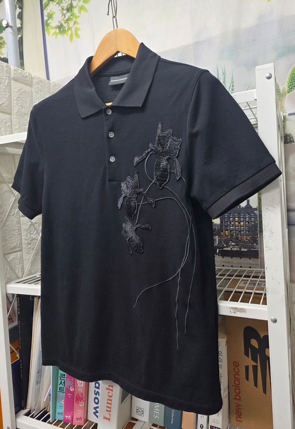 엠포리오아르마니 남성반팔티 95 플로럴 자수 폴로셔츠 MM71 상품이미지2