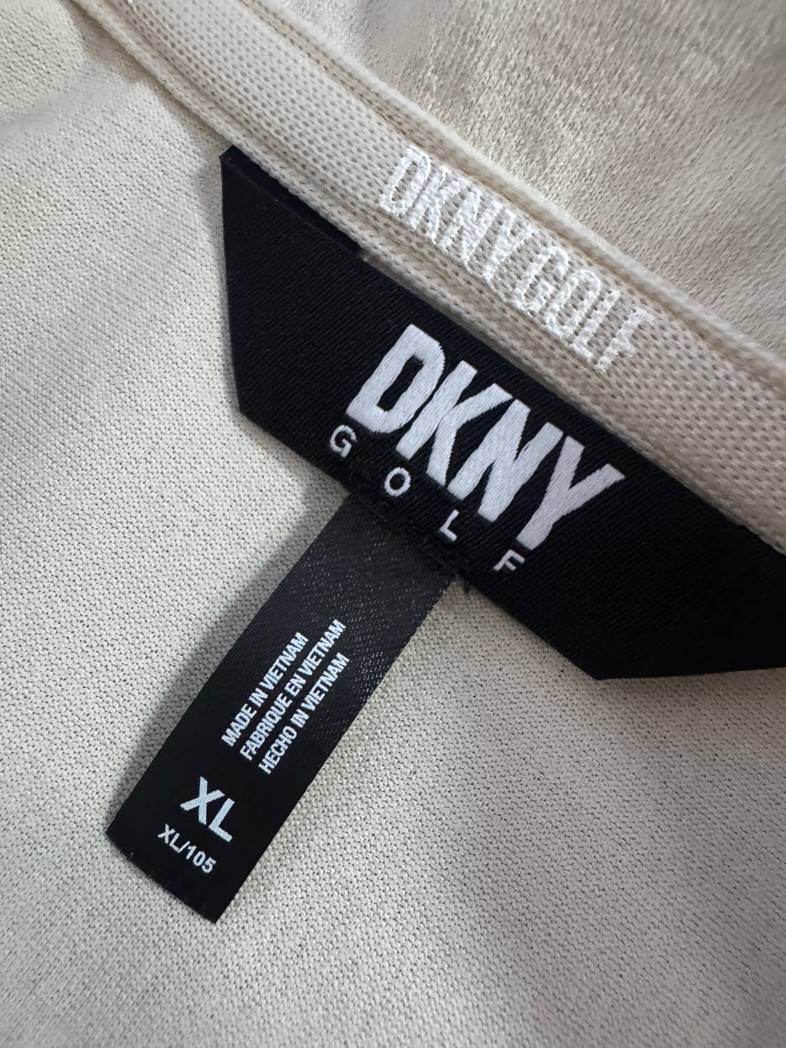 여성 DKNY 골프 24년도 기능성 반팔 카라 티셔츠 XL 베이지 상품이미지3