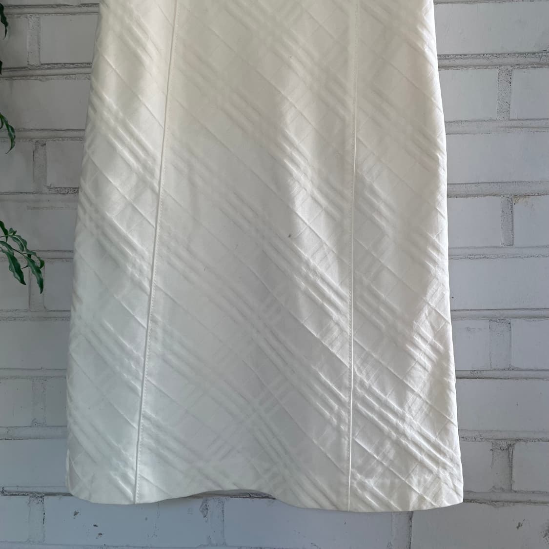 버버리 아이보리 체크 민소매 원피스 상품이미지3