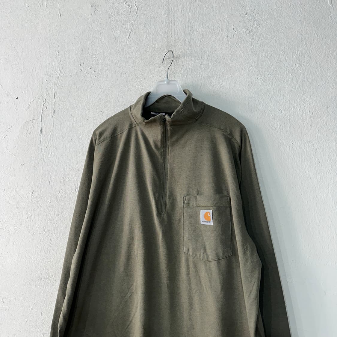 칼하트 포스 반집업 긴팔티 XL 상품이미지2