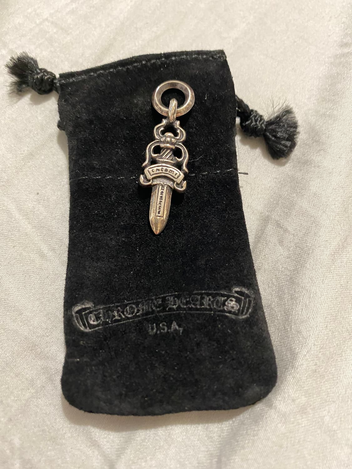 [OS] 크롬하츠 5대거 펜던트 참 실버 상품이미지1