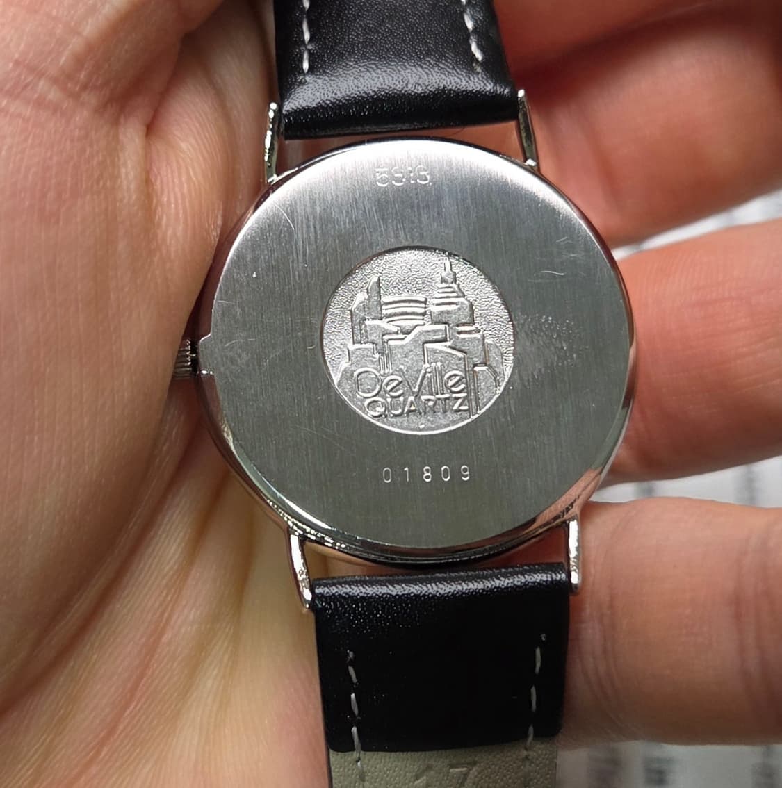 빈티지 오메가 드빌 화이트로만 격자다이얼 논데이트 슬림쿼츠 (일자형 러그 상품이미지7