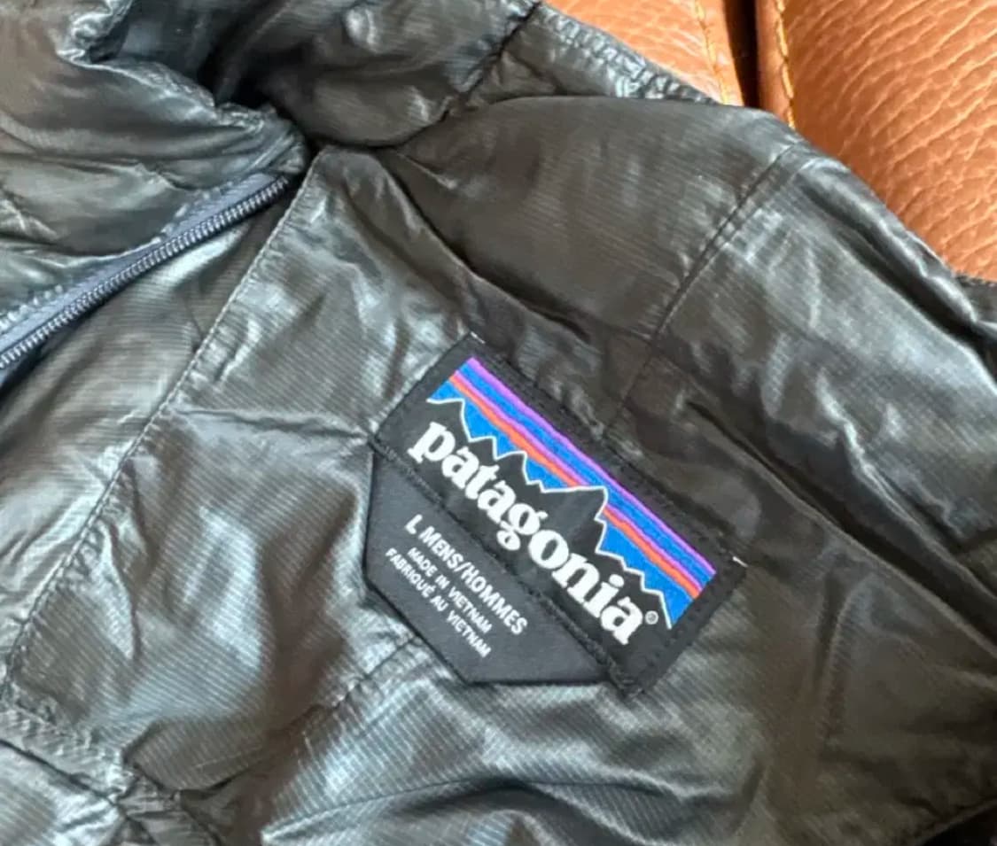 파타고니아 나노퍼프 L 사이즈 카키색  상태 최상 상품이미지3