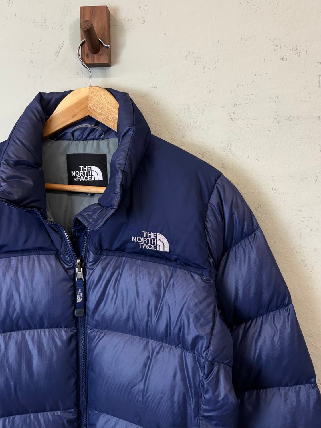노스페이스 700 눕시 패딩 네이비 상품이미지2