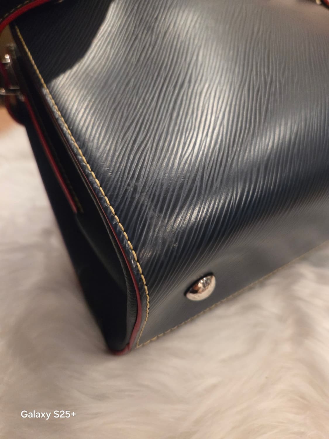 루이비통 네이비블루 에삐 토트 겸 숄더백 상품이미지3