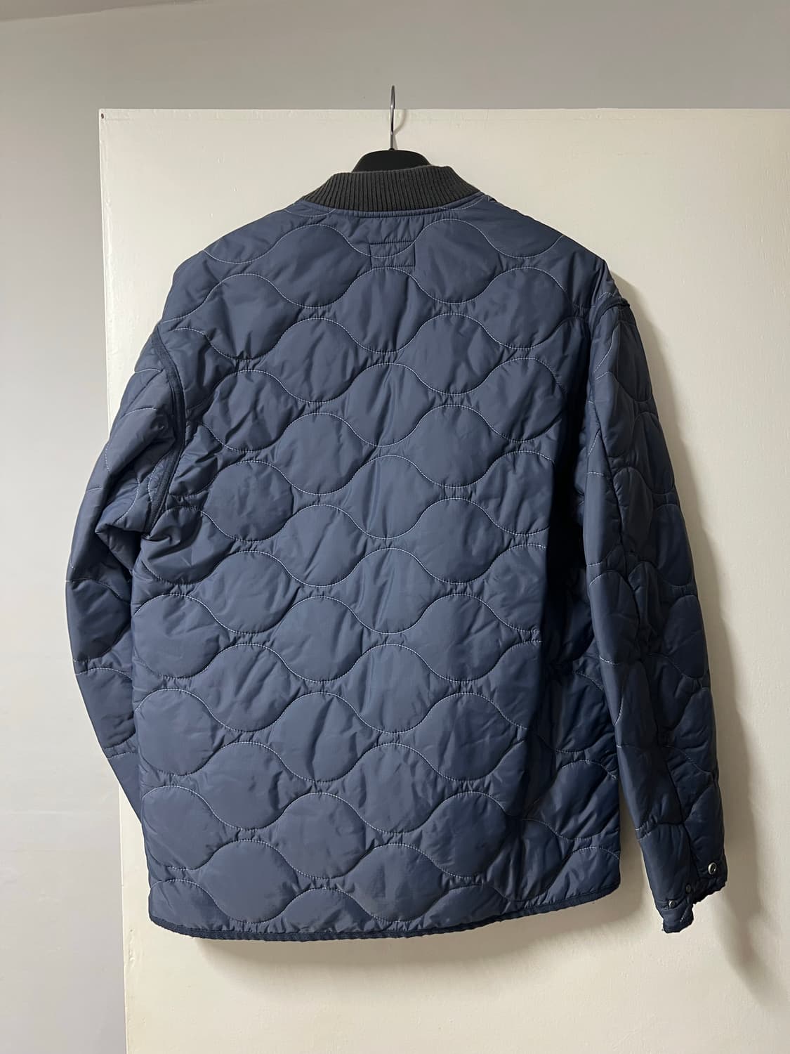 비헤비어 경량패딩 상품이미지2