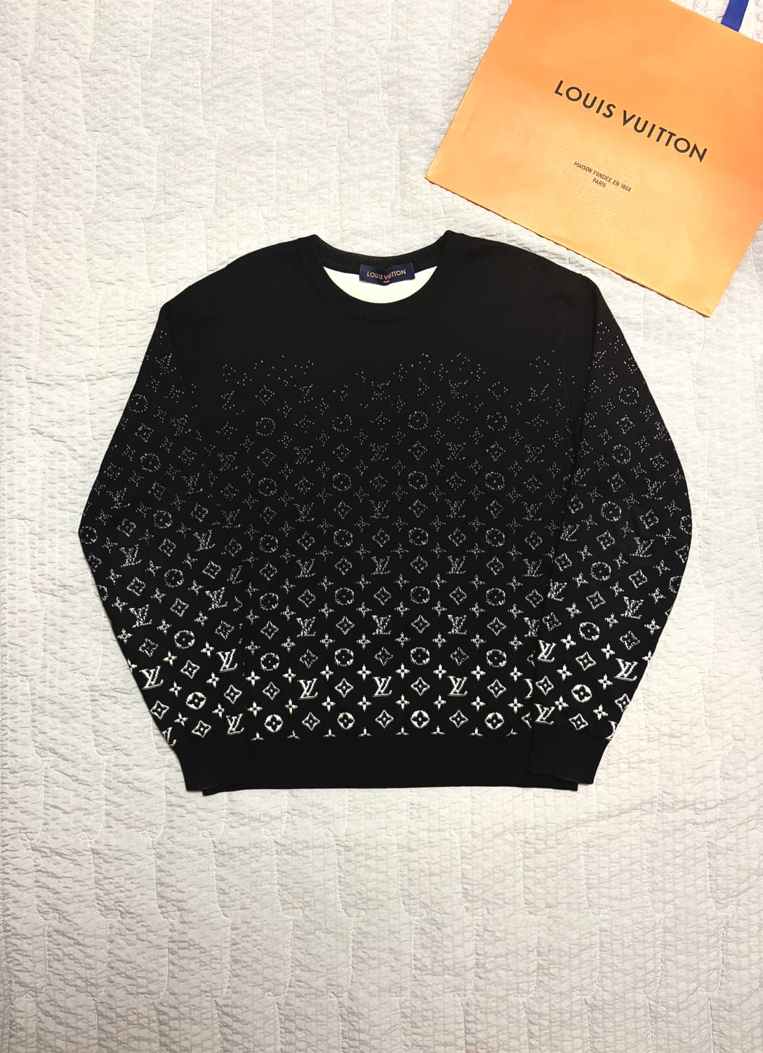 루이비통 그라디언트 니트 상품이미지1