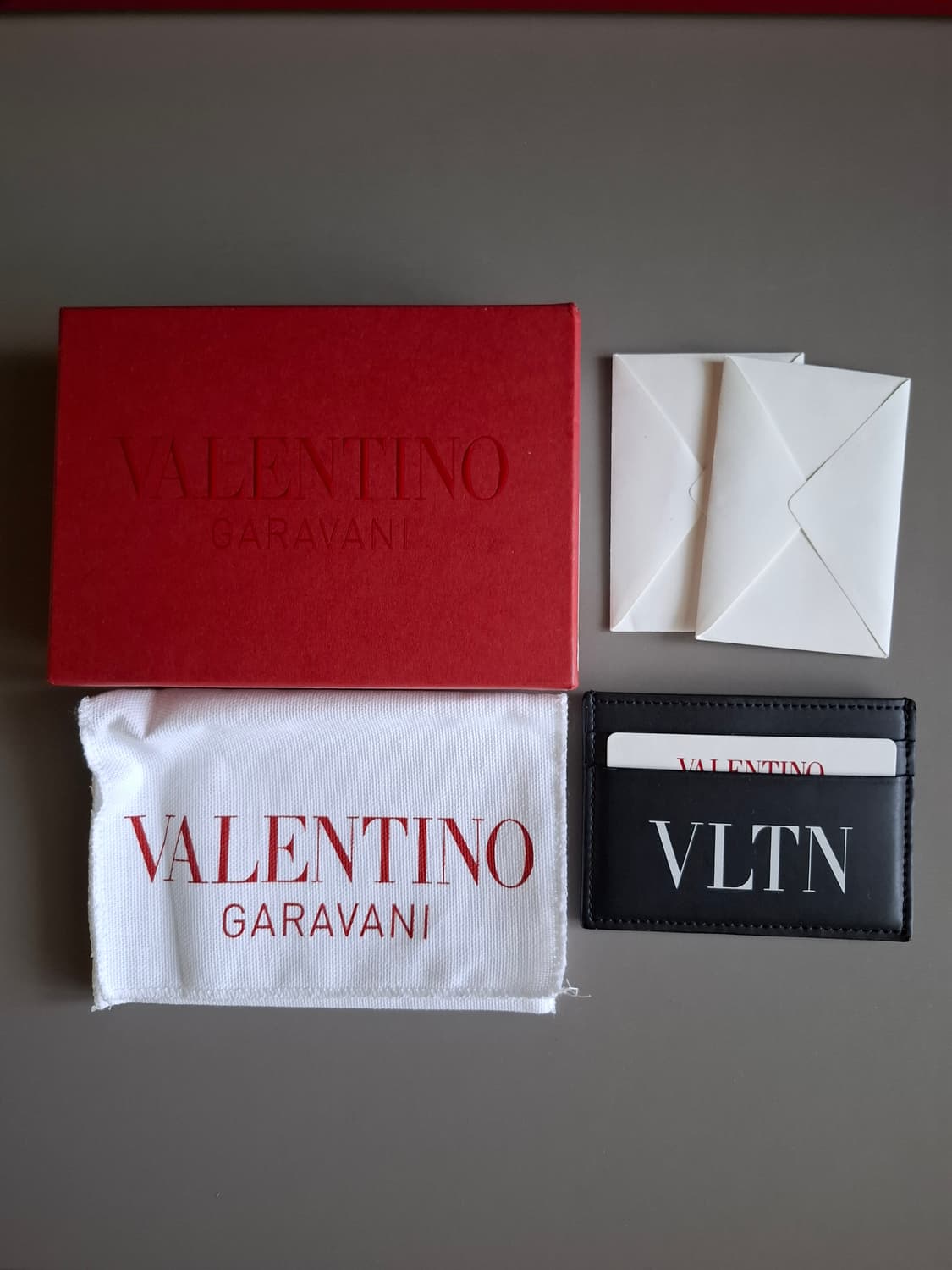 발렌티노 VLTN 카드지갑 블랙 상품이미지1