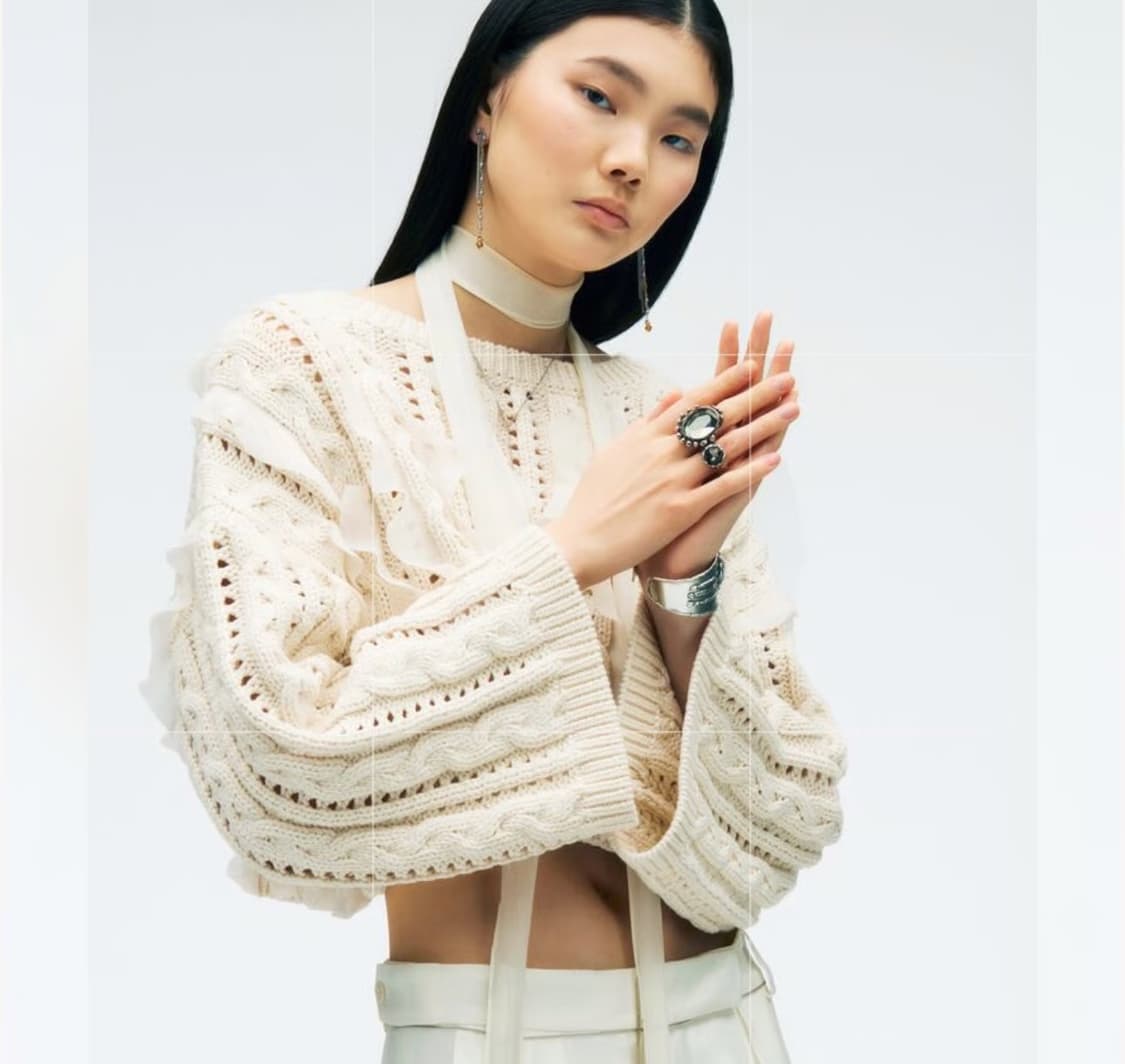 Zara Ruffled Sweater Limited Edition 상품이미지2