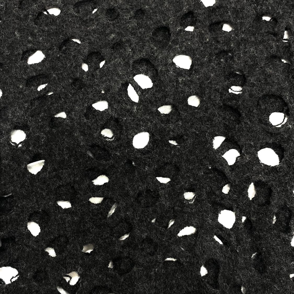 디젤 펀칭 디테일 그런지 니트 스웨터 상품이미지7