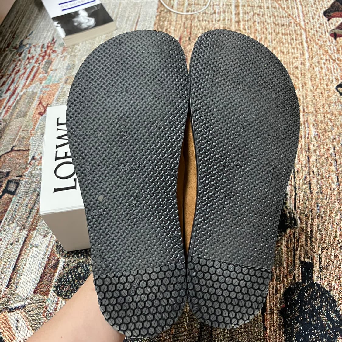 [41] 로에베 플렉스 로퍼 초콜렛 상품이미지3