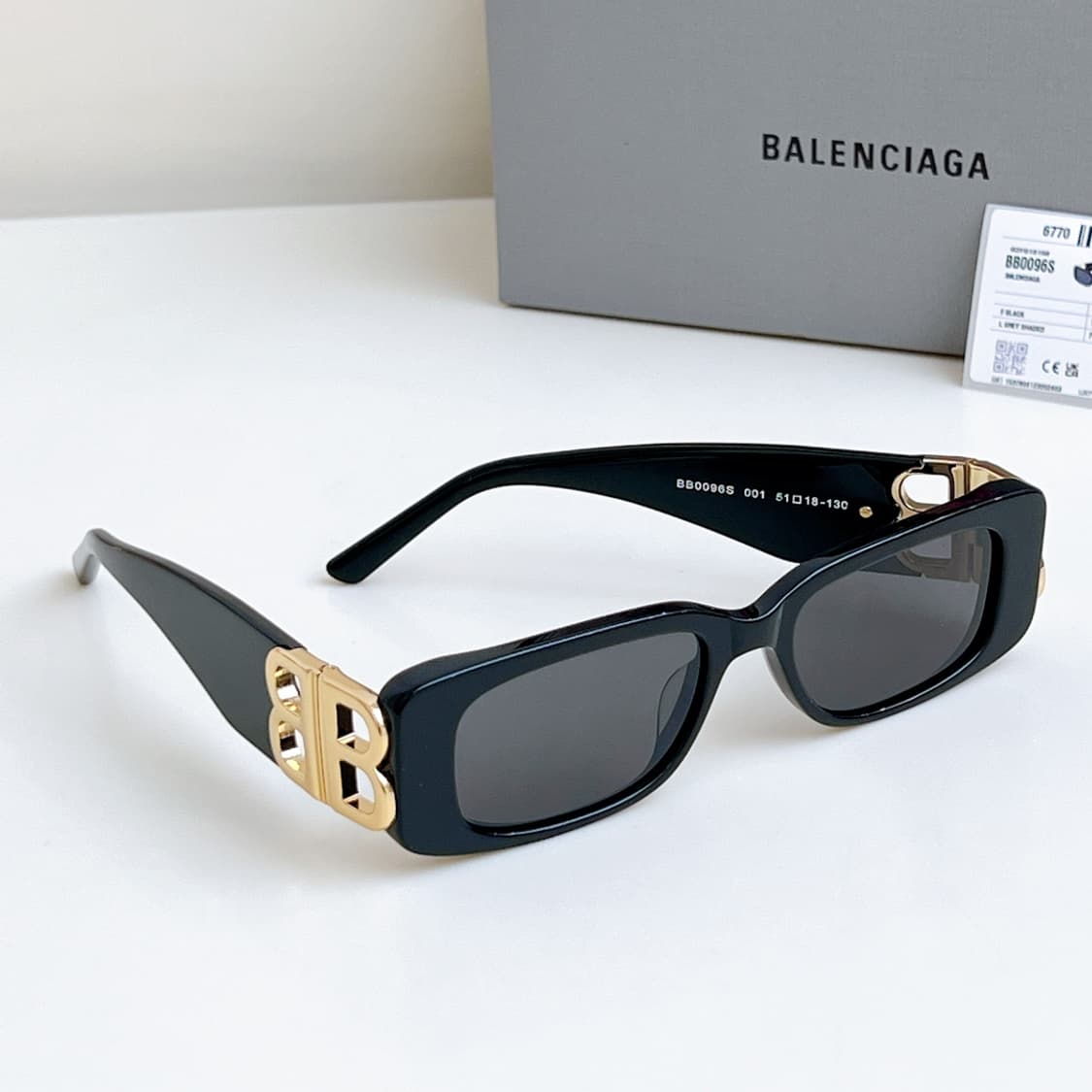 (W) 발렌시아가 다이내스티 렉탱글 선글라스 블랙 상품이미지4