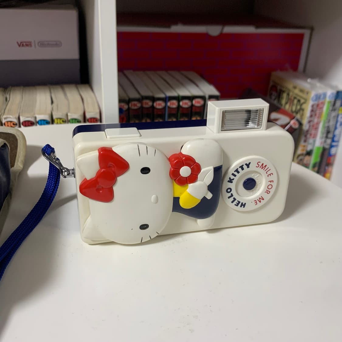 🎀76‘s 헬로키티 필름카메라 (작동X) 상품이미지2