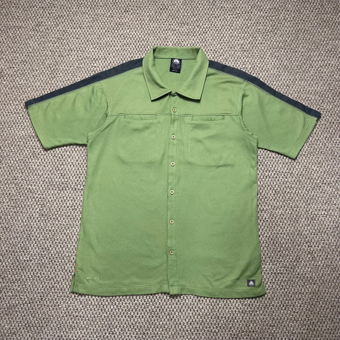 나이키 ACG 드라이핏 반팔 셔츠 M 상품이미지1