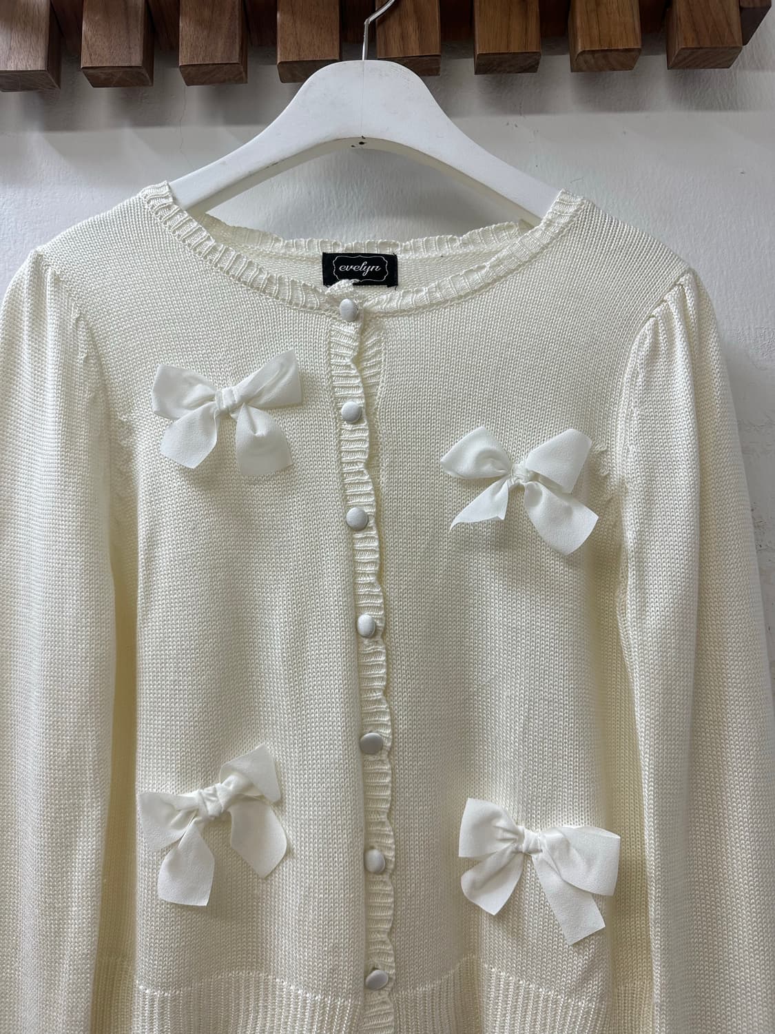 일본빈티지 리본 장식 버튼 포인트 아이보리 니트 가디건 상품이미지4