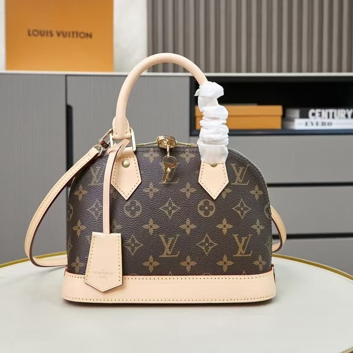 루이비통 알마 BB 모노그램 상품이미지1