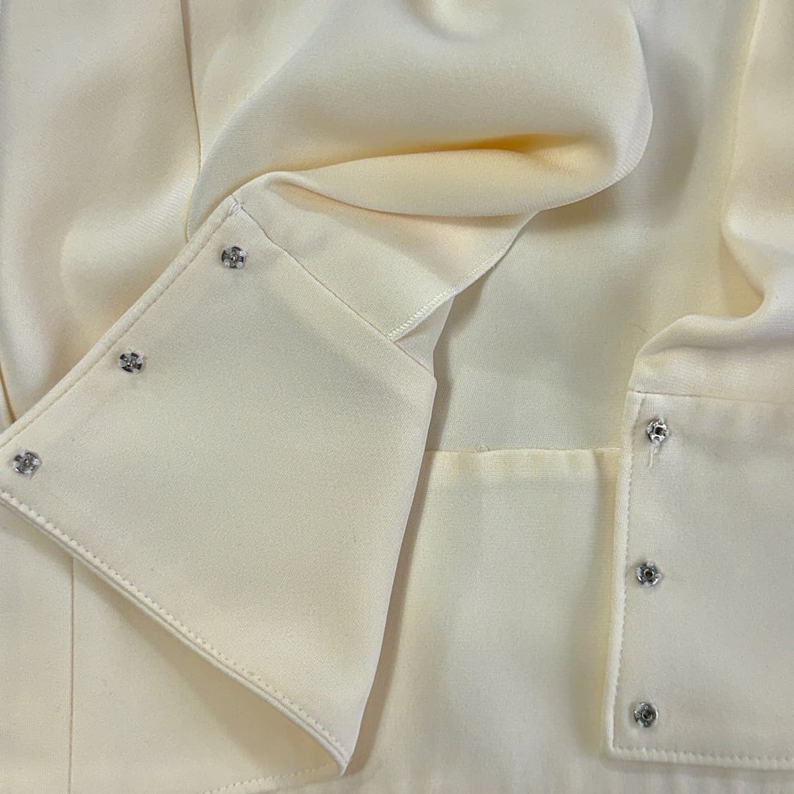 발렌시아가 드레이프 넥 실크 베스트 상품이미지4