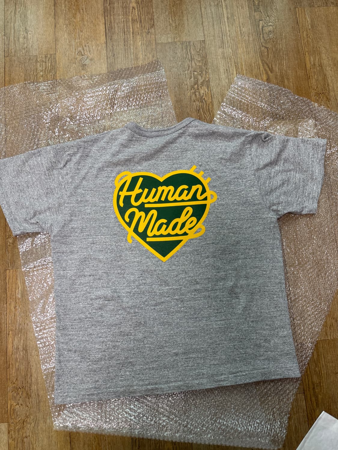 휴먼 메이드 그린 하트 배지 티셔츠 그레이 3XL 상품이미지3
