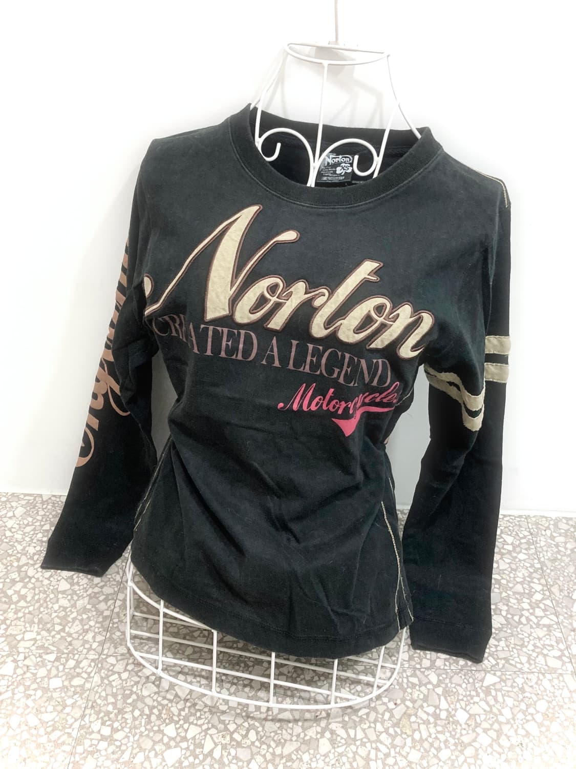 Norton Long sleeve 상품이미지1